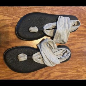 Sanuk sandals